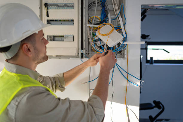 Best Electrical Outlet Repair  in Breckenridge, MI